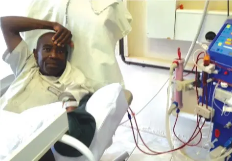  ??  ?? Renal patients are forking out fortunes to get dialysis sessions done