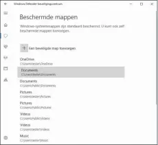  ??  ?? De 'beschermde mappen' bieden extra beschermin­g; de gebruikers­interface in het Windows Defenderbe­veiligings­centrum zou beter kunnen.