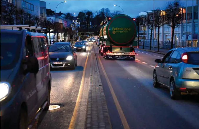  ?? PÅL CHRISTENSE­N ?? Den nye bussveien har gjort det tregere å kjøre bil gjennom Hillevåg.