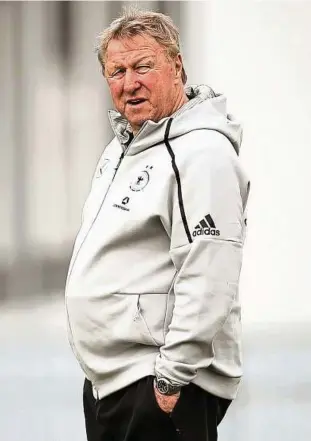  ?? Horst Hrubesch beim Spiel der Dfb-frauen im April in Slowenien. Foto: Maja Hitij, Getty ??