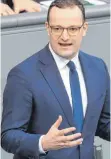  ?? FOTO: DPA ?? Jens Spahn (CDU) will Kinderlose stärker zur Kasse bitten.