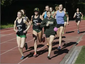  ?? SHAUN WALKER — THE TIMES-STANDARD ?? Humboldt State’s track and field teams will return to the lanes for the first time in 18months this weekend at Southern Oregon University.