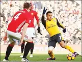  ??  ?? TOP GUN: Arsenal’s Alexis Sanchez shoots