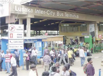  ??  ?? People at the Lusaka Inter-City Bus Terminus