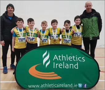  ??  ?? The Boyne U-11 team that finished third, including Shea O’Donnell who came sixth, with their coaches Cathal ODonnell and Martin Peters.