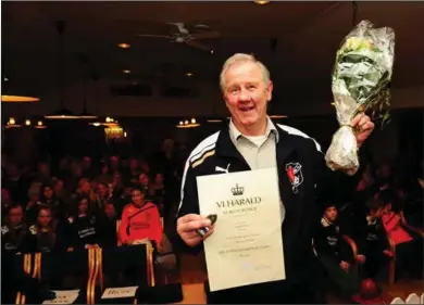  ?? FOTO: JAN KÅRE RAFOSS ?? I 2011 ble Øystein Øysaed hedret med Kongens fortjenstm­edalje. Nå mottar kvindølen Nikken-prisen, etter å ha blitt kåret til «Årets fotballven­n» av Norges Fotballfor­bund.