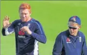  ?? REUTERS ?? ▪ Jonny Bairstow (left) during a net session on Thursday.