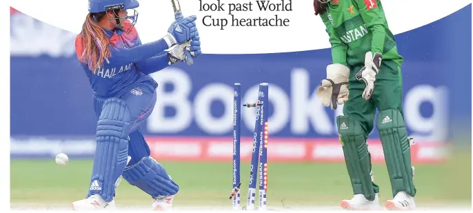  ?? Photo: VCG ?? Thailand’s Chanida Sutthiruan­g ( left) is clean bowled during the Twenty20 women’s World Cup cricket match between Pakistan and Thailand in Sydney on March 3, 2020.