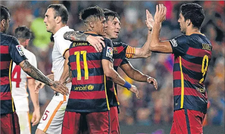  ?? ROSER VILALLONGA ?? Neymar, Messi y Suárez, que volverán a jugar juntos mañana, coincidier­on por única vez este verano contra el Roma en el trofeo Gamper, el 5 de agosto