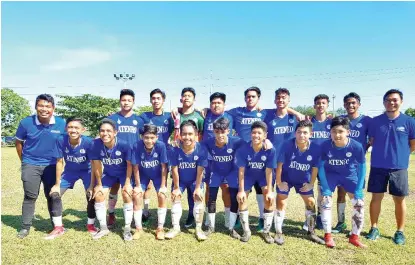  ?? BAI SIANG LIM ?? CHAMPION TEAM. Members of the Ateneo de Davao University-bannered Unit 6 in a pose during the Dcaa Meet 2018 secondary boys finals game at Tionko field over the weekend.