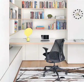  ?? DENILSON MACHADO ?? Estilo. A cadeira Sayl, da Herman Miller, em home office projetado por Patricia Martinez