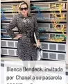  ??  ?? nca Bendeck, invitada por Chanel a su pasarela SS2017 en París