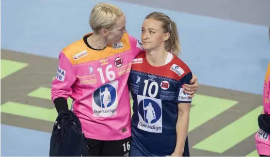  ?? FOTO: VIDAR RUUD, NTB SCANPIX ?? MIRAKEL: Katrine Lunde (til v.), Stine Bredal Oftedal og resten av det norske laget behøver et mirakel for å komme seg til EM-semifinale.