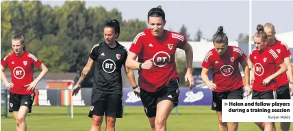  ?? Kunjan Malde ?? Helen and fellow players during a training session