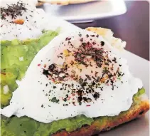  ?? | TAMARA MEDINA ?? Huevos con aguacate