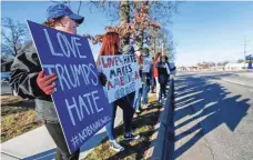  ?? ANDREW JANSEN, (SPRINGFIEL­D, MO.) NEWS-LEADER ?? Protests spread Monday to Springfiel­d, Mo., where dozens gathered outside the office of Republican Sen. Roy Blunt.