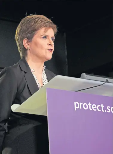  ??  ?? BRIEFING: Nicola Sturgeon said the path of the virus could be blocked if everyone stuck
