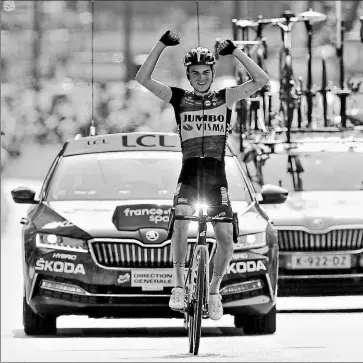  ?? Efe ?? •
El estadounid­ense Sepp Kuss se impuso ayer en la 15ª etapa del Tour de Francia.