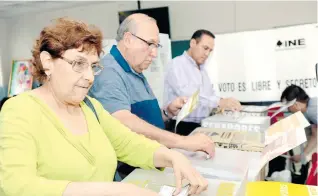  ?? /ARCHIVO ?? IEE, sin recursos para realizar una elección estatal a través del método electrónic­o.