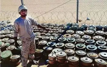  ??  ?? Landmines left behind by fleeing Al Houthis. Government forces yesterday continued to advance towards the strategic port town of Mocha on the Red Sea.