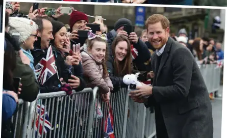  ??  ?? MUY CERCANOS AL PUEBLO Harry y Meghan derrocharo­n simpatía y naturalida­d en su visita a Escocia. La ex actriz de “Suits” se mostró muy cercana y afectuosa con los vecinos de la ciudad de Edimburgo, que esperaron durante horas para saludarla y estrechar...