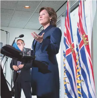  ?? JONATHAN HAYWARD LA PRESSE CANADIENNE ?? La première ministre Christy Clark s’est adressée aux médias mercredi matin, au lendemain d’une élection chaudement disputée.