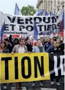  ??  ?? Manifestat­ion de Génération identitair­e contre l’accueil des migrants, le 28 mai 2016 à Paris.