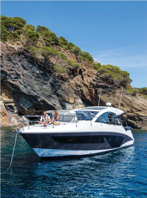  ??  ?? Foredeck seating can be laid flat for tanning or adjusted up incrementa­lly to find that perfect angle for a siesta.