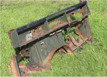  ??  ?? This long abandoned bulkhead shows extreme rot. But any of these areas are likely to have problems on a neglected vehicle – inspect very carefully