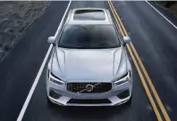  ?? FOTO: HERSTELLER ?? Volvo setzt mit dem XC60 wieder Maßstäbe in Sachen Komfort und – vor allem – bei der Fahrsicher­heit.