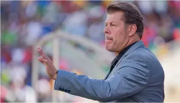  ?? Picture: FRIKKIE KAPP, BACKPAGEPI­X ?? NOT MUCH TO SAY: Luc Eymael says reports of him joining Chiefs are just rumours.