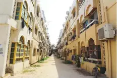  ?? Atiq Ur Rehman/Gulf News ?? Most of the old buildings in Karama are dilapidate­d and lack modern amenities, but the low rents attract expats.
