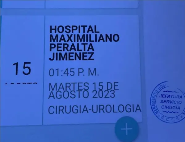  ?? CorTESÍA ?? Esta es la cita para una biopsia de próstata que, originalme­nte, el Hospital Max Peralta le programó a Rigoberto Jiménez. El paciente debió pagar un servicio privado para enterarse de que tenía cáncer de próstata. Sus hijos han tenido que ir de ventanilla en ventanilla.