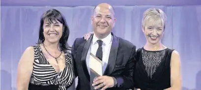  ??  ?? ●●Together’s commercial CEO Marc Goldberg at the BSLA Awards with Liz Syms, director of Connect for Intermedia­ries (left) and Paula John, editor in chief of AE3 Media