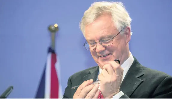  ??  ?? > British Secretary of State for Exiting the European Union, David Davis