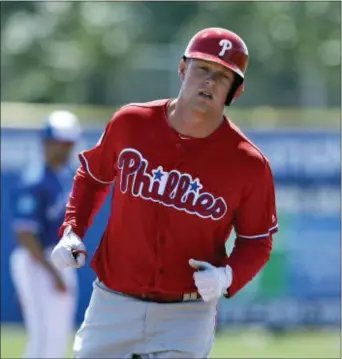  ?? CHRIS O’MEARA — THE ASSOCIATED PRESS ?? The Phillies’ Rhys Hoskins circles the bases after his two-run home run Marcus Stroman during the first inning Wednesday in Dunedin, Fla. off Toronto’s