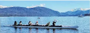  ?? PHOTO: SUPPLIED ?? Stronger together . . . Te Waka Tuhono participan­ts get involved in waka ama to work on being a member of a team.