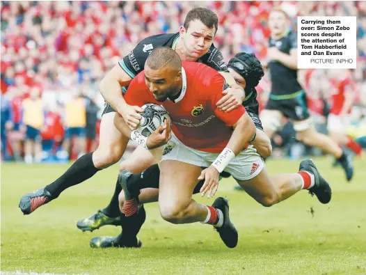  ?? PICTURE: INPHO ?? Carrying them over: Simon Zebo scores despite the attention of Tom Habberfiel­d and Dan Evans