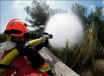  ??  ?? Les pompiers de Monaco sont amenés à intervenir aussi à Beausoleil, Cap-d’Ail ou Roquebrune-Cap-Martin.