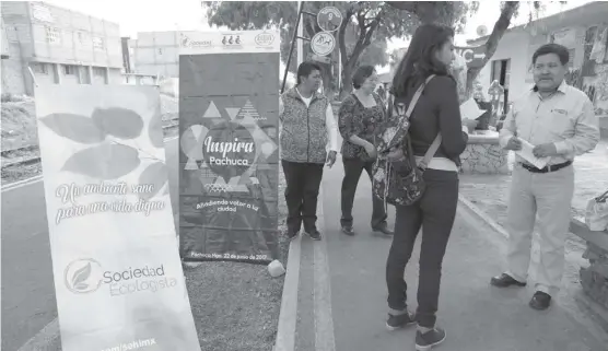  ?? MARIBEL CALDERÓN ?? Activistas denunciaro­n que la problemáti­ca se agrava por los desechos a cielo abierto.