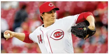  ?? DAVID JABLONSKI/STAFF ?? Reds starter Homer Baileywas amajor fifirst- half disappoint­mentwith a 6.68 ERA.