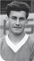  ??  ?? Tony Fraser in his Aberdeen shirt in 1965