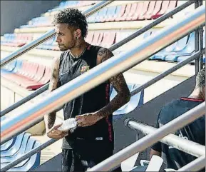  ?? ALEJANDRO GARCÍA / EFE ?? Neymar, el pasado lunes en la Ciutat Esportiva del Barça