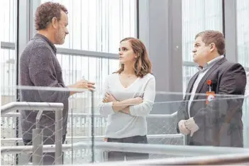  ?? FOTO: IMDB. ?? ►► Tom Hanks y Emma Watson en la película de James Ponsoldt.