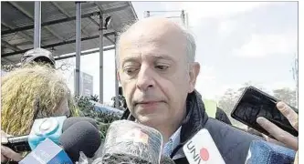  ??  ?? NOVEDAD. El ministro Javier García dijo que recibió informació­n sobre desapareci­dos y la derivó.