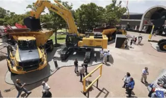  ??  ?? Bell also displayed the largest Kobelco excavator in its range, the SK850LC, which is an ideal loading tool for the larger Bell Articulate­d Dump Trucks.