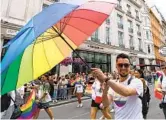  ?? ?? The Pride parade and accompanyi­ng events drew 1 million revelers, the mayor’s office said.