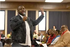  ?? Staff photo by Jerry Habraken ?? Comedian Derrick Keener performs Tuesday during the Black History
Month Celebratio­n at Texarkana College in the Truman Arnold Center.