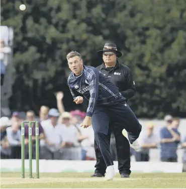  ??  ?? 0 Testing himself against quality batsmen while playing for Derbyshire has improved Mark Watt.