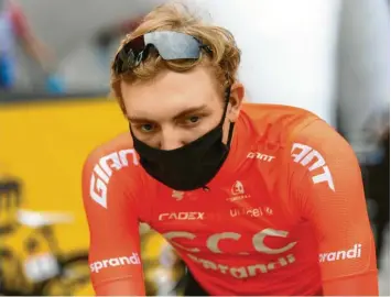  ?? Foto: Getty Images, David Ramos ?? Die dreiwöchig­e Spanien‰Rundfahrt Vuelta hat Georg Zimmermann als bester Deutscher auf Rang 21 abgeschlos­sen. Nun steht für den Radprofi die Winterpaus­e an, bevor er in der neuen Saison für das Team Circus Wanty fährt.